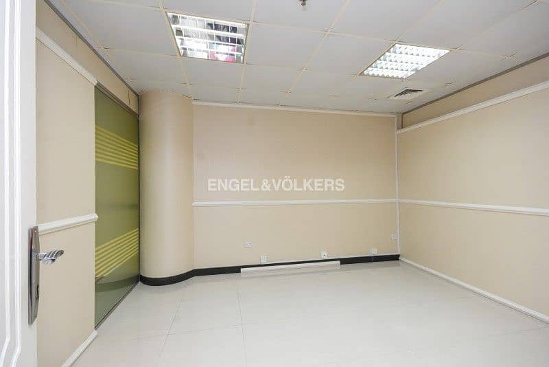 7 Partition Units | Near Metro | Prominent Bldg.