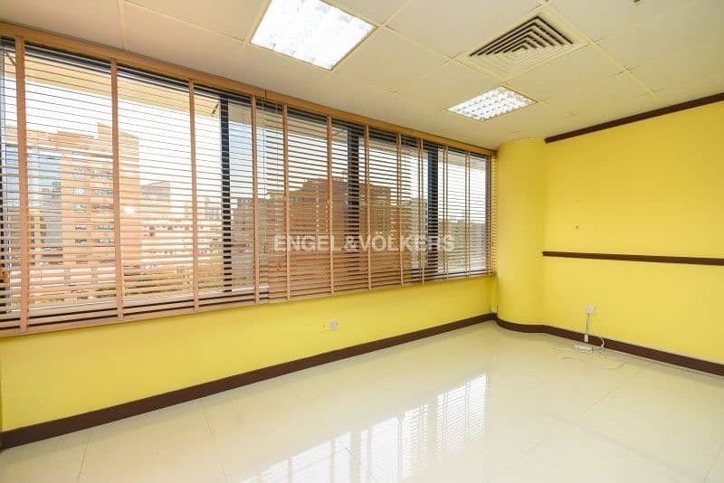 13 Partition Units | Near Metro | Prominent Bldg.
