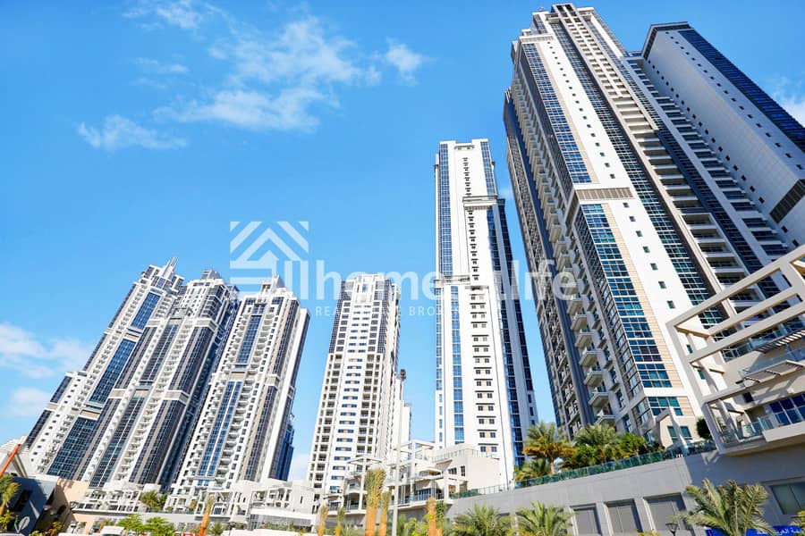 Spacious1 Bedroom in Executive Tower |