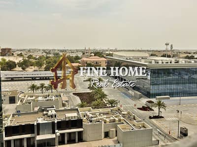 4 Bedroom Flat for Rent in Al Khalidiyah, Abu Dhabi - Move-in- Ready 4BR w/ Maids Rm + Balcony