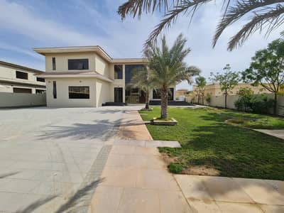 7 Bedroom Villa for Rent in Al Rahmaniya, Sharjah - For rent a villa, super luxe finishing and excellent decorations, Al Rahmaniyah area in the Emirate of Sharjah
