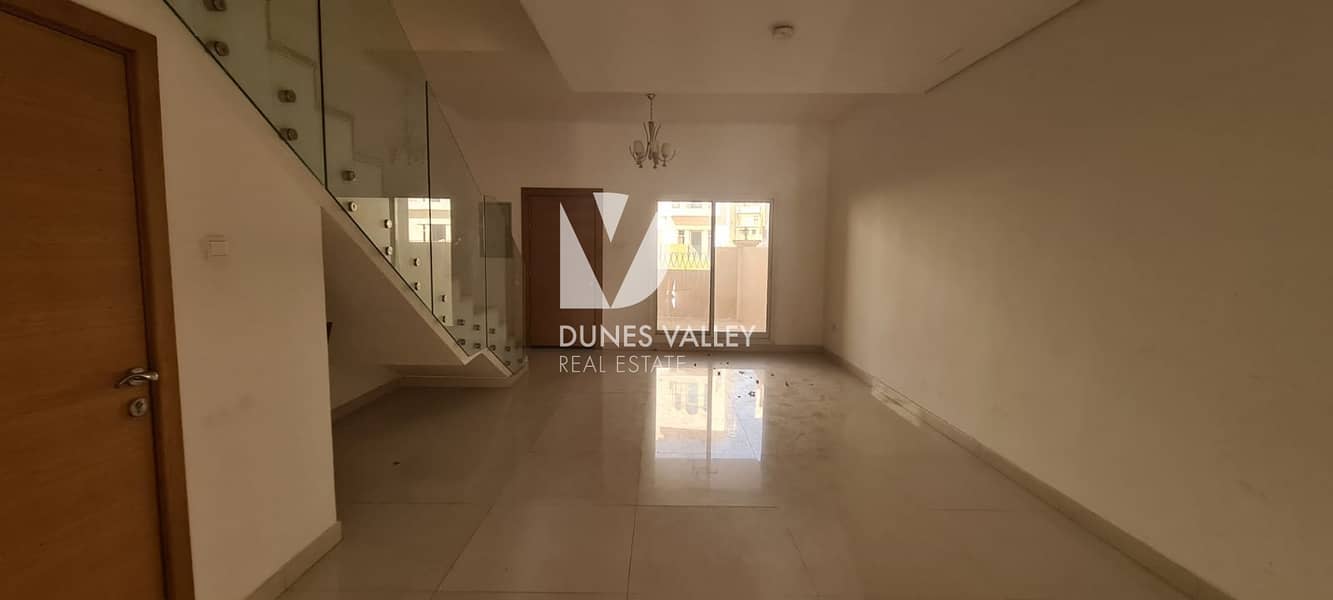 4 BHK | Family Villa | Maid Room | Huge Size