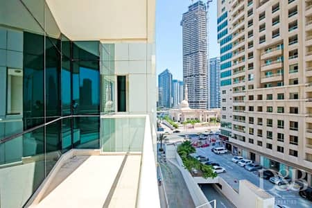 2 Bedroom Flat for Sale in Dubai Marina, Dubai - Rented II Low Floor Apt II Very Spacious