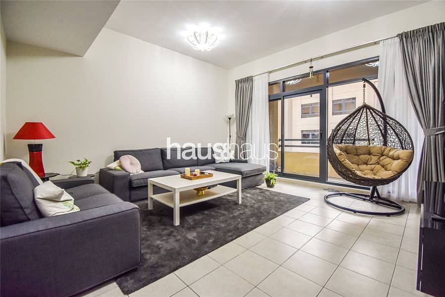 Immaculate | Upgraded | Garden View | Large Rooms