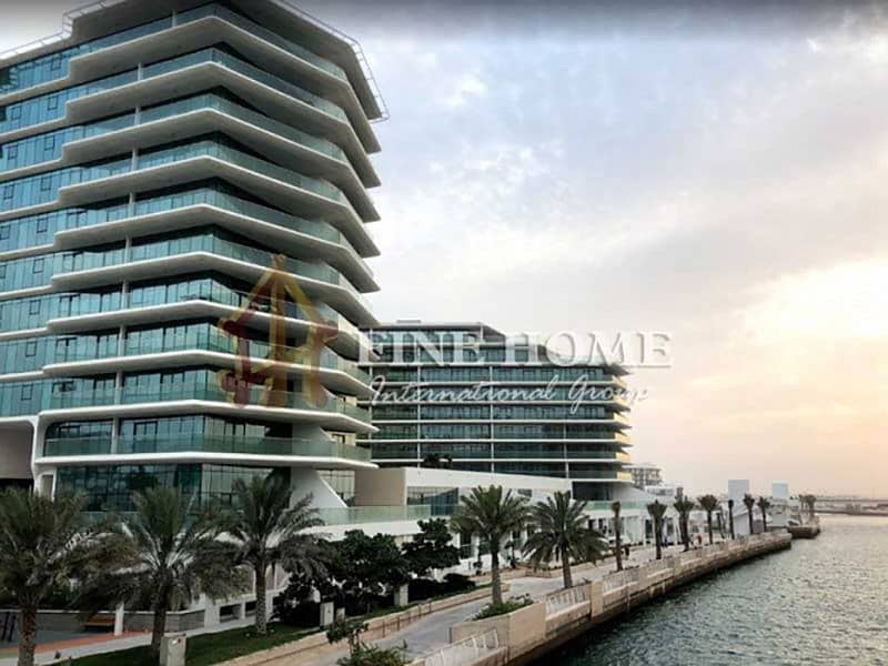 9 Move Now ! In an Amazing Unit w/ Sea Canal View
