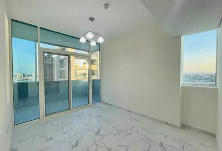 فلیٹ 2 غرفة نوم للايجار في ند الحمر، دبي - شقة في برج ند الحمر ند الحمر 2 غرف 55000 درهم - 5175289