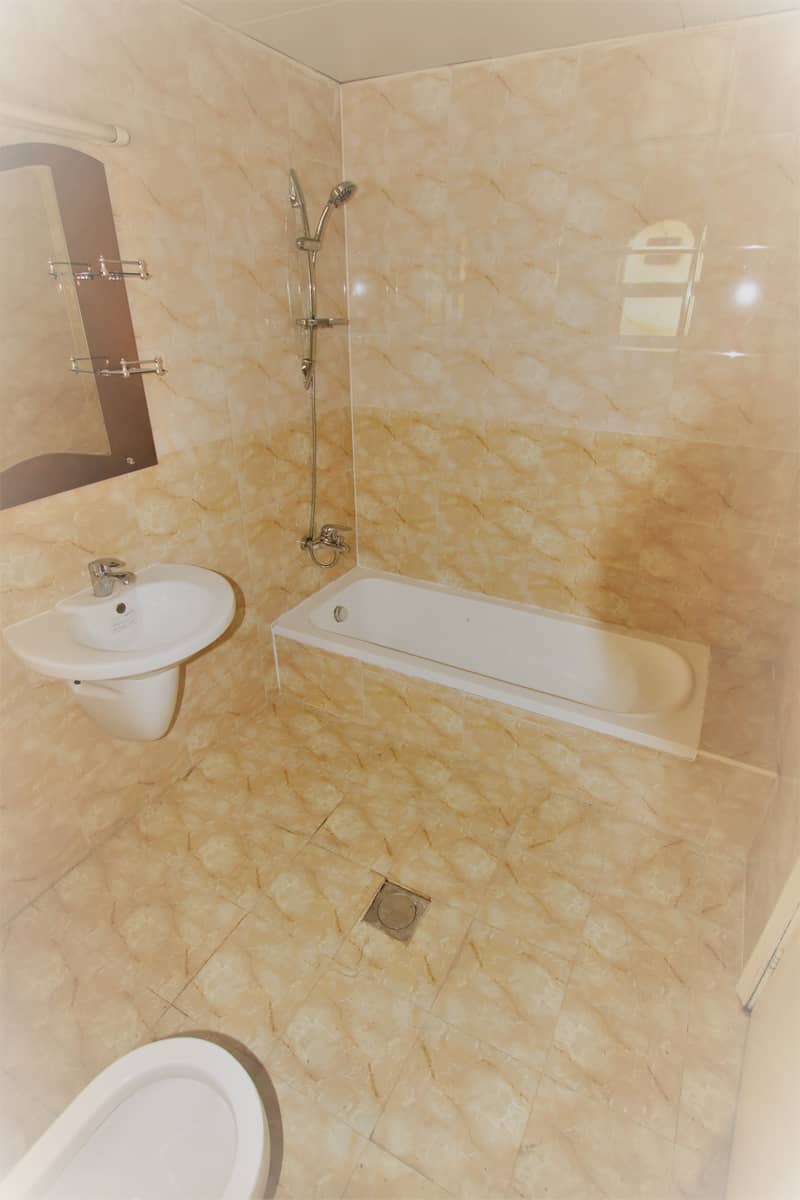 Квартира в Хадбат Аль Зафран, 1 спальня, 41000 AED - 4342681