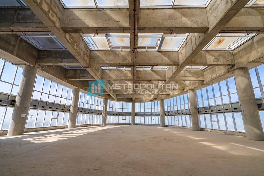 Capacious Commercial Space | Breathtaking View