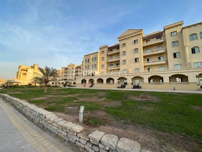 2 Bedroom Apartment for Sale in Yasmin Village, Ras Al Khaimah - Pleasant 2BR+Maids Room W/ Lake & Garden View  at Yasmin Village