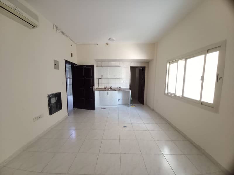 Spacious Studio With  Central ac  Central Gas  close to Adnoc near to cornisch