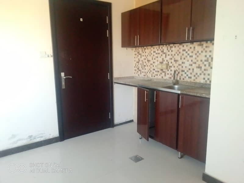 Today Best amazing studio is good payments 12k in muwailih