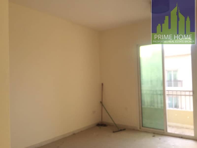 MM :  NEAT AND CLEAN ONE BEROOM FOR RENT IN GREECE CLUSTER