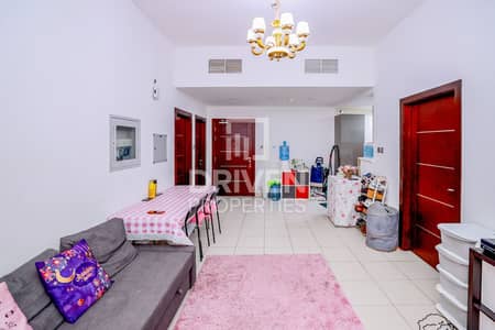 1 Bedroom Flat for Sale in Dubai Studio City, Dubai - Exquisite and Fabulous | Serene Location