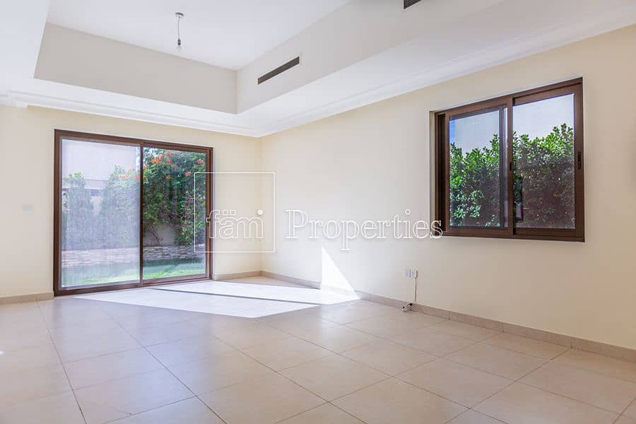 7 Beautiful Type 6 Villa | Well Maintained