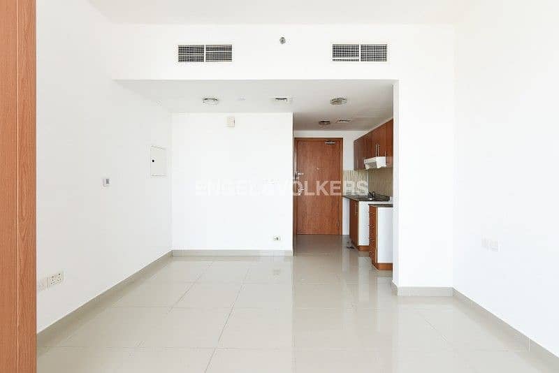 位于迪拜生产城(IMPZ)，湖畔公寓，湖畔大厦A座 的公寓 210000 AED - 5597915