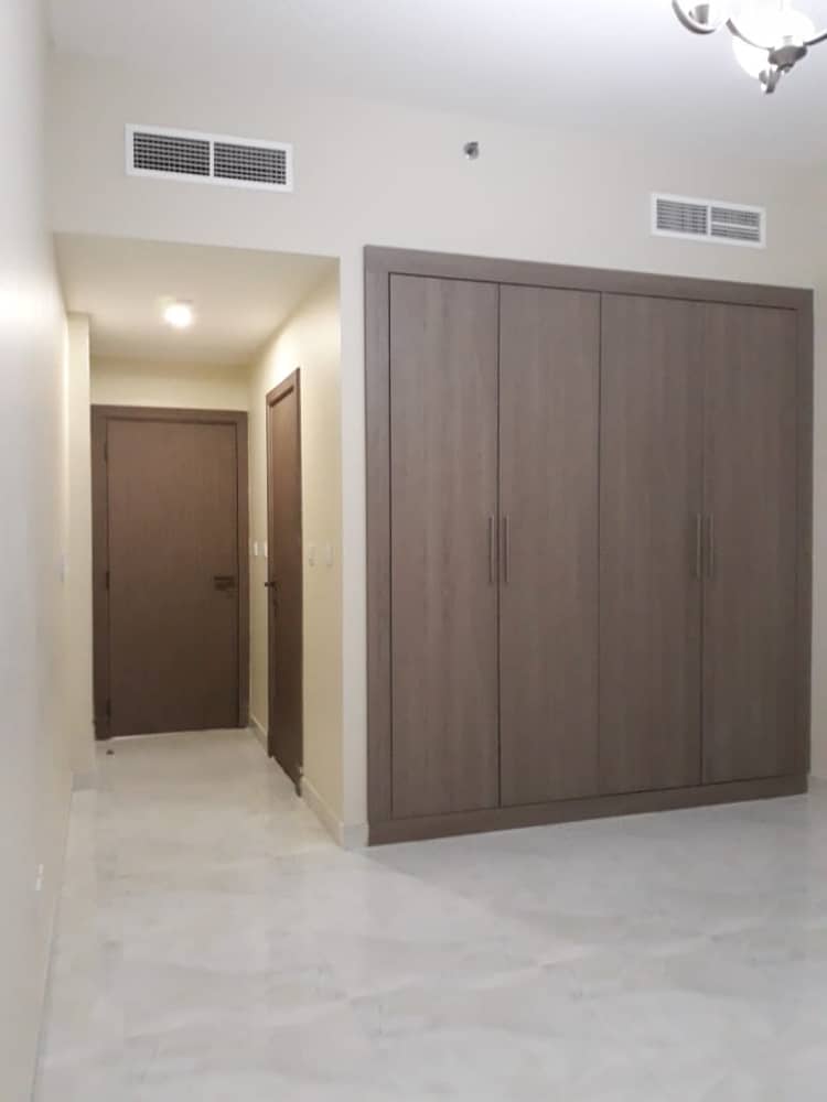 Likr A Brand New Building 1 Month Free One Bed Room 42k In 4 Payments With Kitchen Appliances