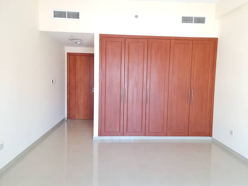 Квартира в Аль Мамзар, 2 cпальни, 58000 AED - 4939213
