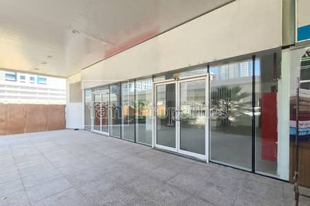 Shop for Sale in Business Bay, Dubai - 2 shops into 1 | Road Facing | Great Visibility