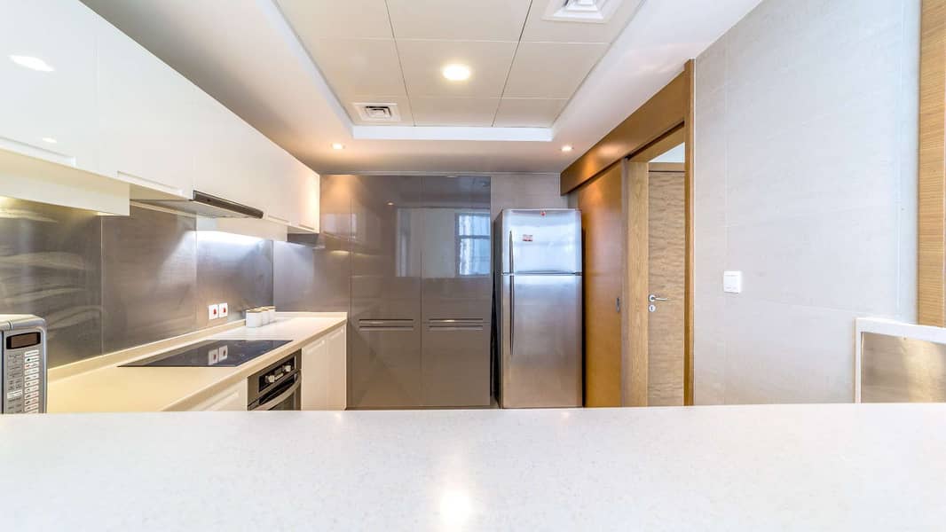 4 Downtown Apartment with Fitted Kitchen