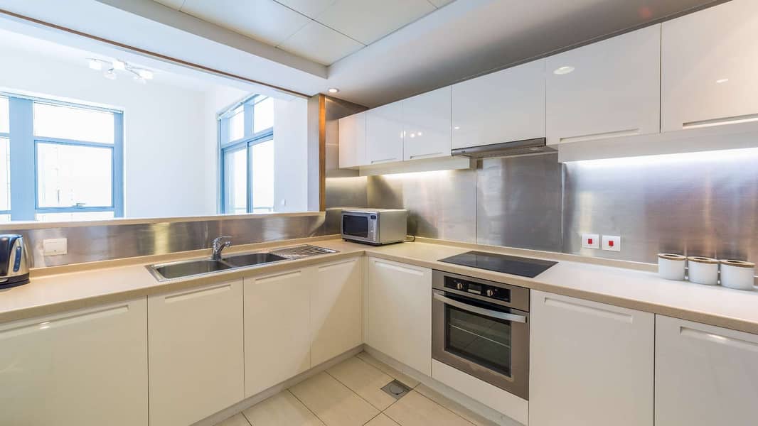 5 Downtown Apartment with Fitted Kitchen