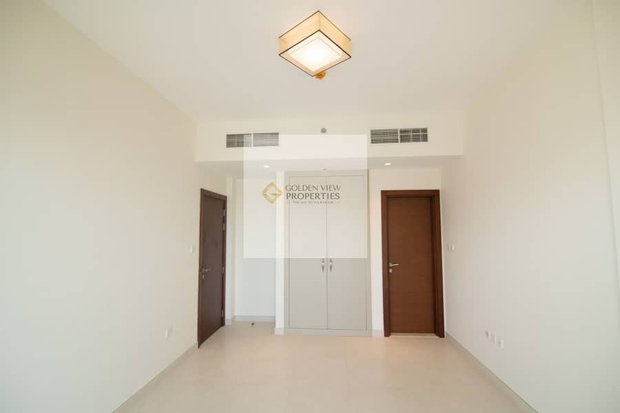 شقة في Al Waleed Gardens حدائق الوليد 1 غرف 1069000 درهم - 5590865