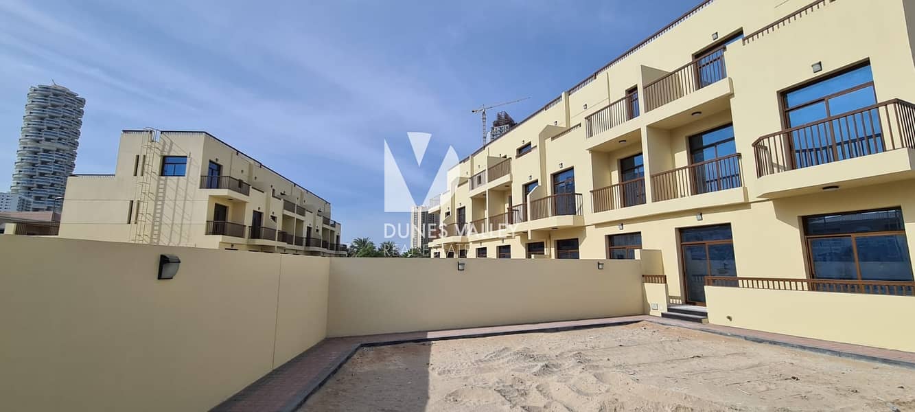 Вилла в Джумейра Вилладж Серкл (ДЖВС)，JVC Дистрикт 12, 4 cпальни, 125000 AED - 5600403