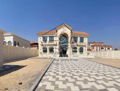 8 Bedroom Villa for Rent in Shakhbout City, Abu Dhabi - Stand alone brand new Villa