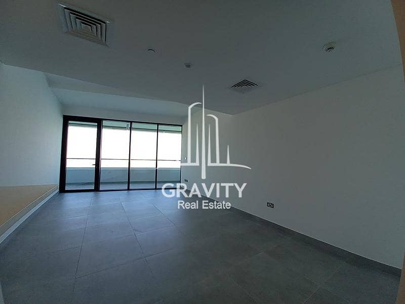 Vacant | Brand New Tower |Excellent Views