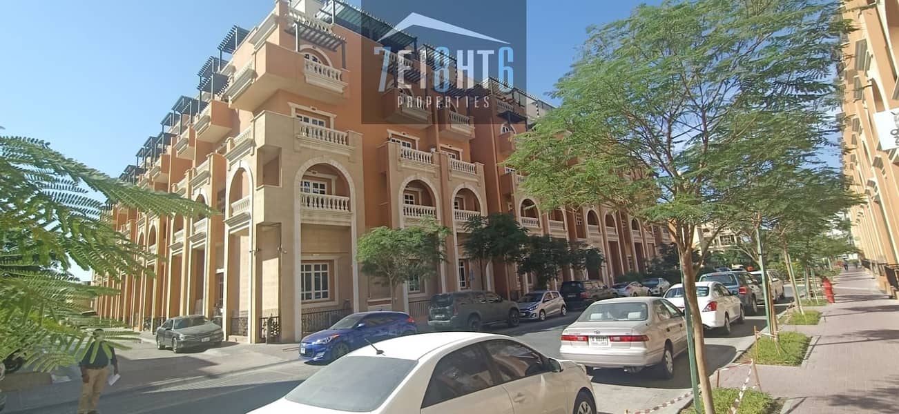 Outstanding apartment: 1 b/r good quality FURNISHED apartment + sharing s/pool for rent in JVC