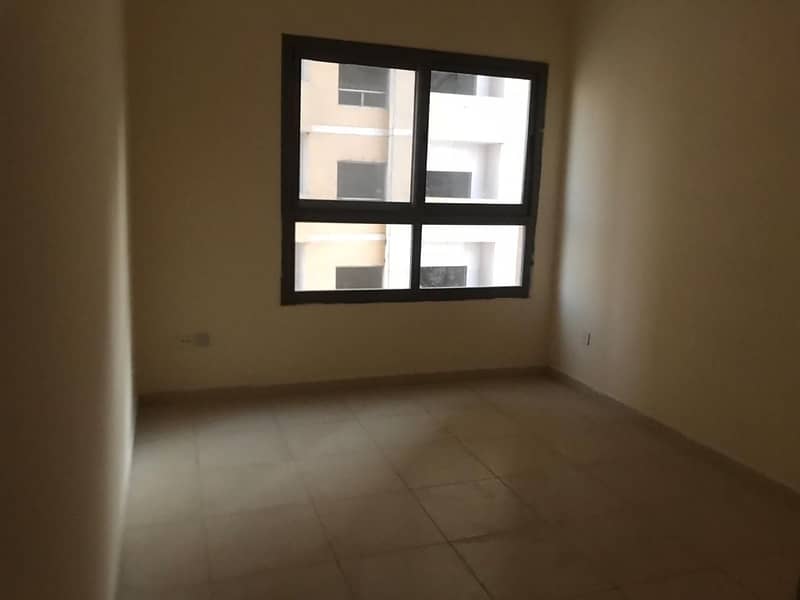 شقة في بارادايس ليك B9،بارادايس ليك،مدينة الإمارات‬ 2 غرف 18000 درهم - 5603318