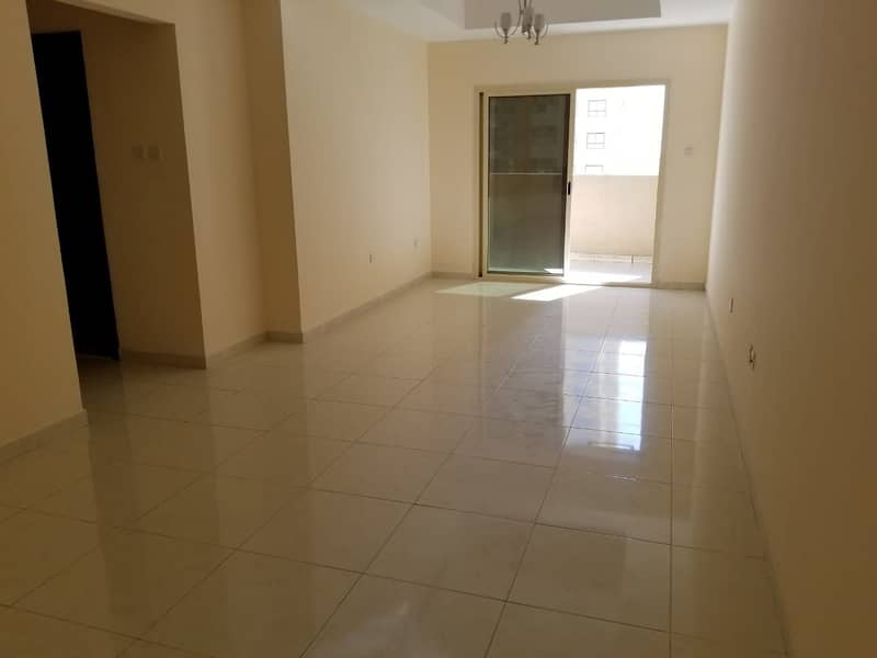 BEST OFFER 1 BHK EXCELENT SIZE  PRICE AED170,000/ IN LILLIES TOWERS