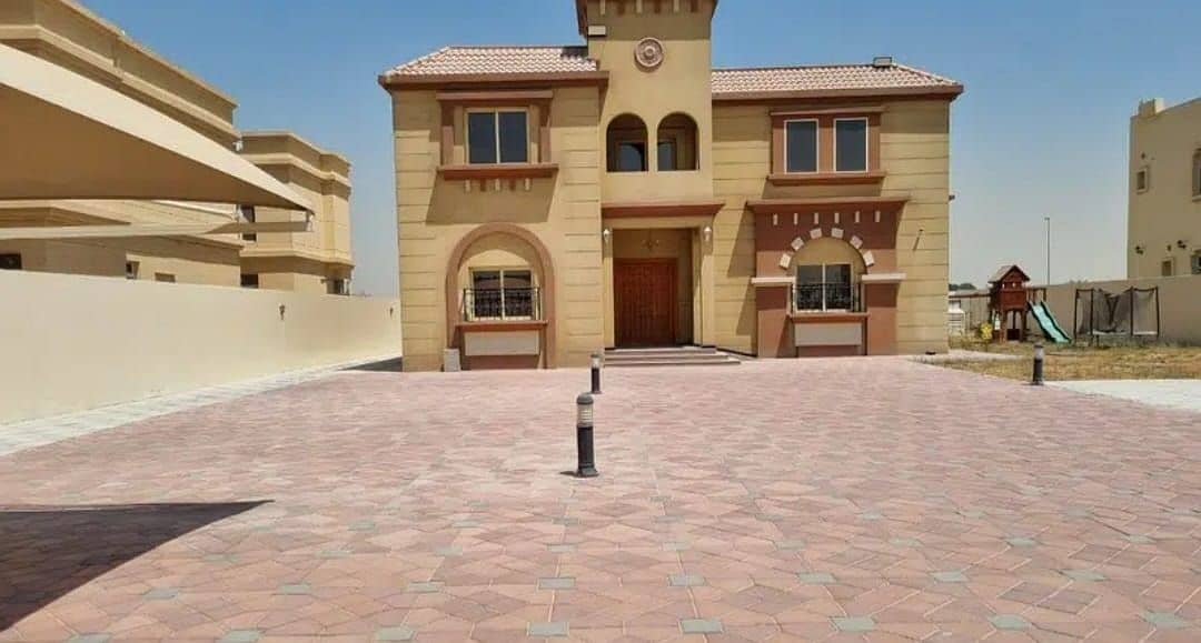 5 bedroom Villa For Rent in Nouf Area with Security Camera | Rent 160k | Ready to Move