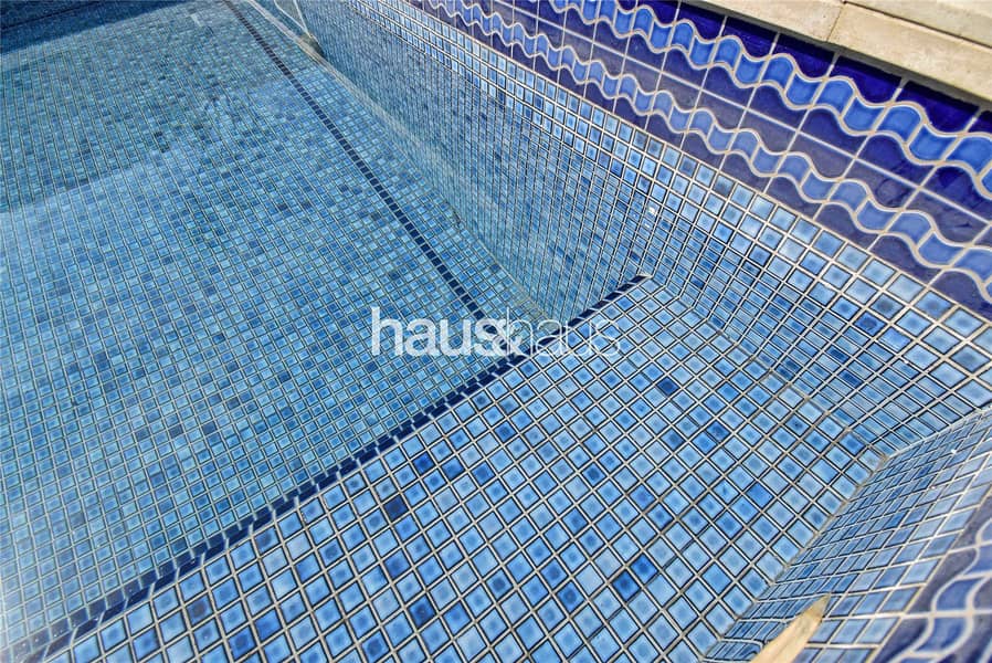 5 EXCLUSIVE VoT | Upgraded Penthouse | Private Pool