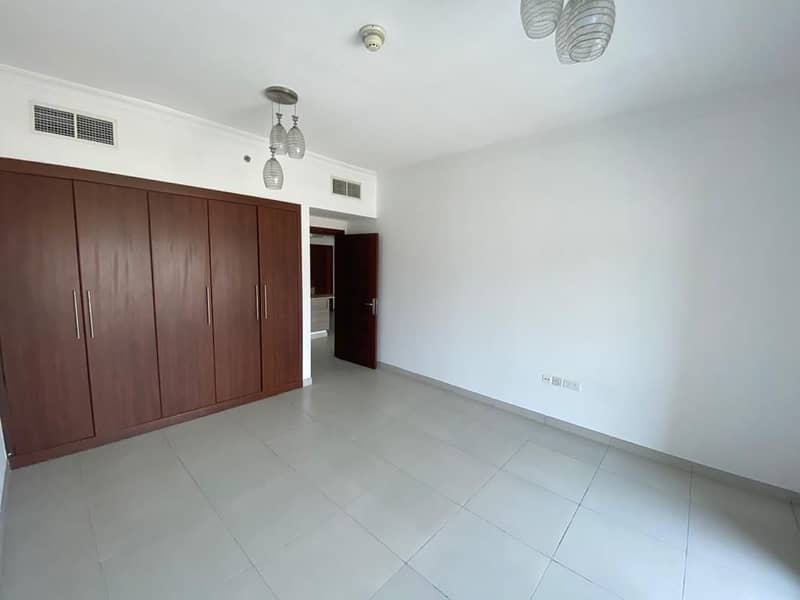 Beautiful one bedroom flat with 1 month grace period