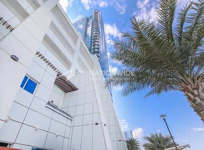 2 Bedroom Townhouse for Sale in Al Reem Island, Abu Dhabi - A Lovely Townhouse w/ Terrace and Relaxing View
