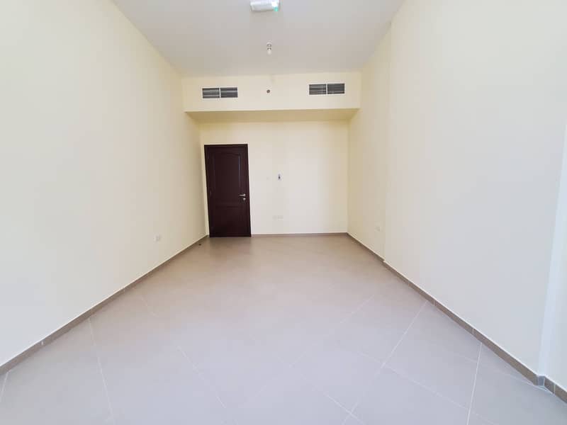 Neat and Clean Spacious 2-Bedroom Hall Aprt in Shabiya
