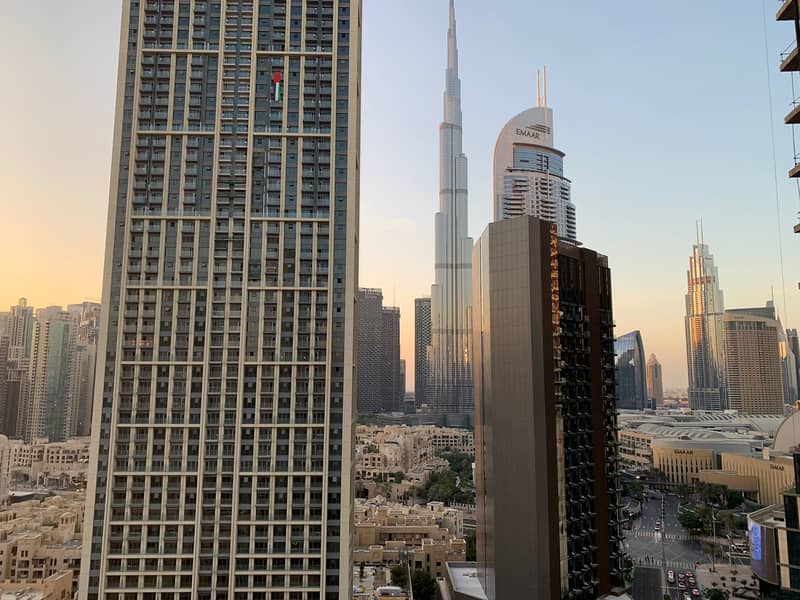 **BEST DEAL**FULLY FURNISHED LARGE 2BR-BALCONY WITH BURJ KLHALIFA VIEW FOR SALE FOR JUST