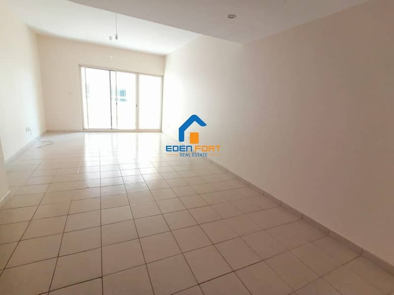 Huge & Nice 1 BHK For Sale | Pool Facing | Al Dhafrah 2 | Greens Huge & Nice 1 BHK For Sale | Pool Facing | Al Dhafrah 2 | Greens