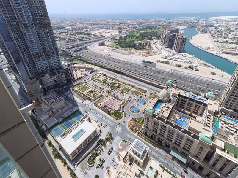 5 Luxurious | Heart of Business Bay | 2 Mins to SZR