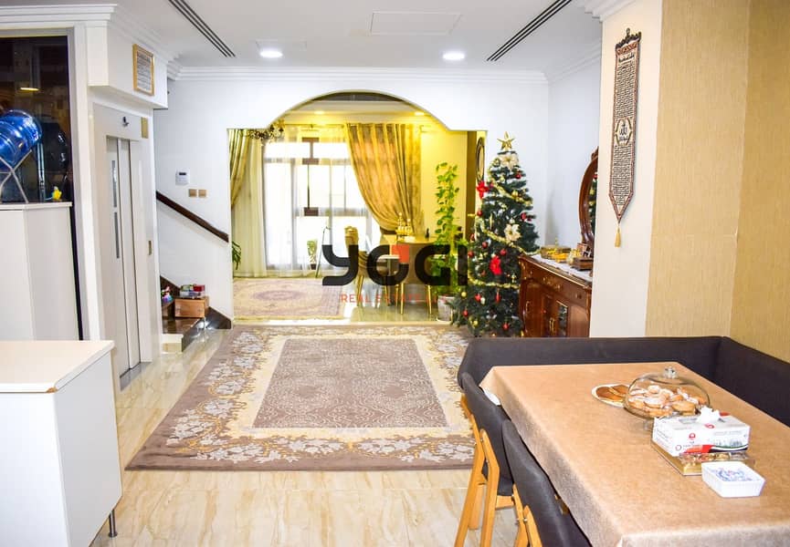 Amazing Spacious Villa - JVC-MARWA HOMES