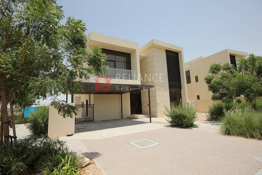 Vacant 5 Bedrooms + Maid Type V 4 in Damac Hills. .