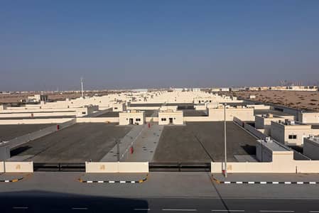 Industrial Land for Rent in Al Sajaa, Sharjah - Open Yard for rent I Offices I Etisalat I Electricity I Civil Defense