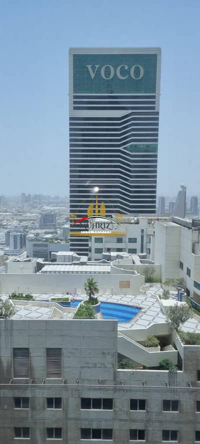 مکتب  للبيع في شارع الشيخ زايد، دبي - مکتب في برج لطيفة شارع الشيخ زايد 3500000 درهم - 5606753