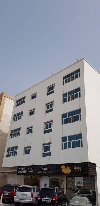 21 Bedroom Building for Sale in Al Jurf, Ajman - New building for sale, the first inhabitant for sale in Al-Jurf, 2 ground + 4, annual income of 600 thousand