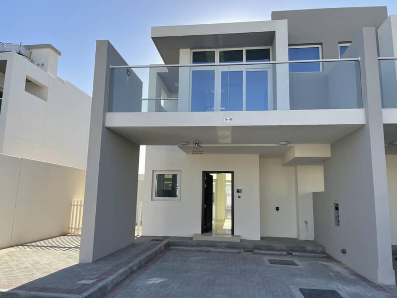 Single row | corner unit | 3 bed room | Brand New