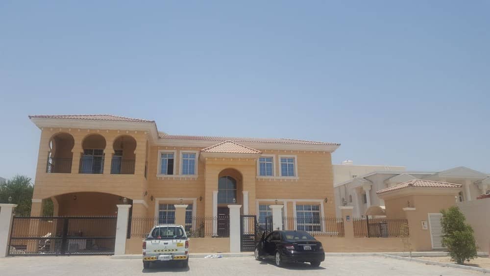 Villa For Sale In The City Of Khalifa