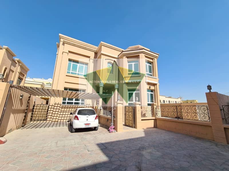 Stunning 6 Bedroom villa with private yard rent in MBZ City