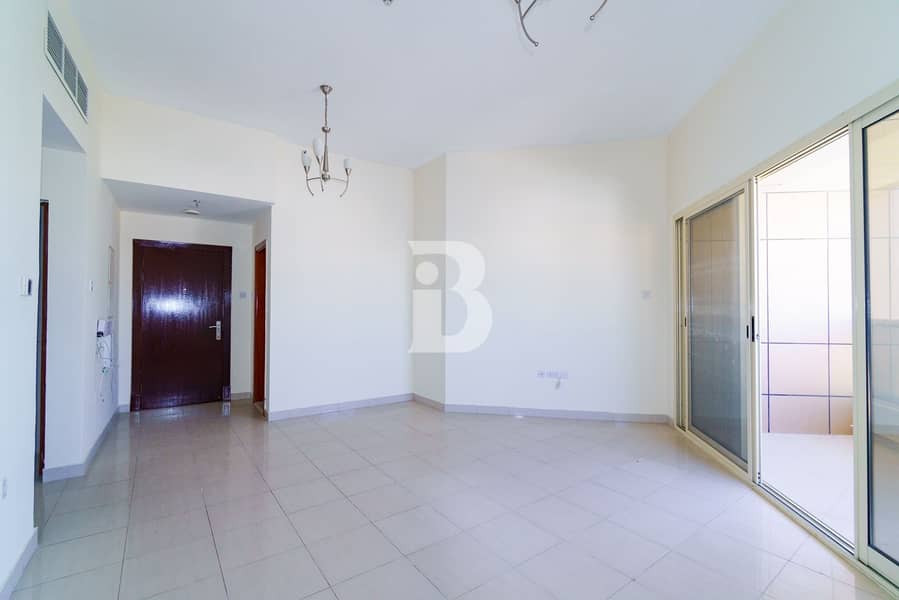 Bright & Spacious | 2 Bed | Next to School