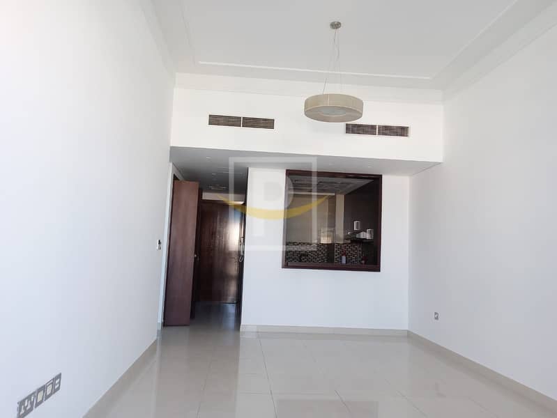 Easy Access to Main Roads | Excellent Amenities | Jumeirah | SSVIP-MAY