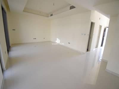 4 Bedroom Villa for Sale in DAMAC Hills 2 (Akoya by DAMAC), Dubai - Spacious Villa | Negotiable | 4Bed +Maids
